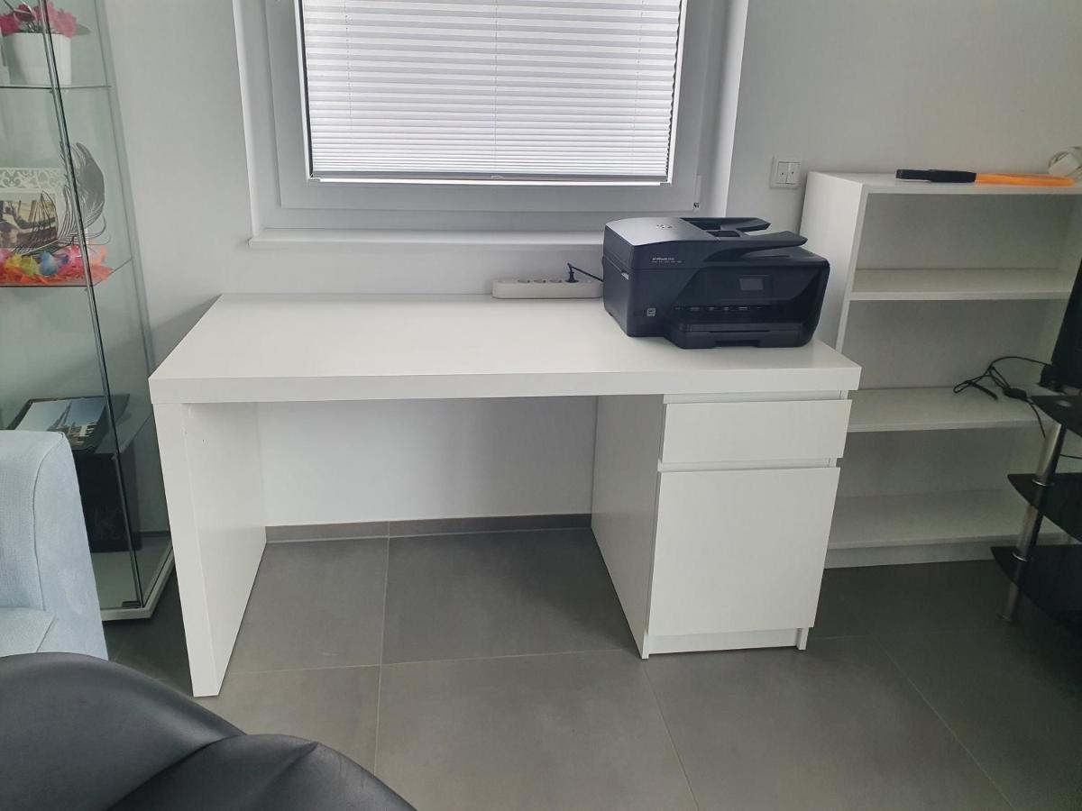 Ruhige Wohnung Mit Terrasse Oberbrechen Eksteriør billede