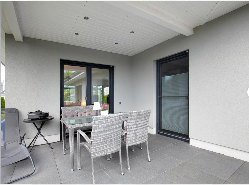 Ruhige Wohnung Mit Terrasse Oberbrechen Eksteriør billede