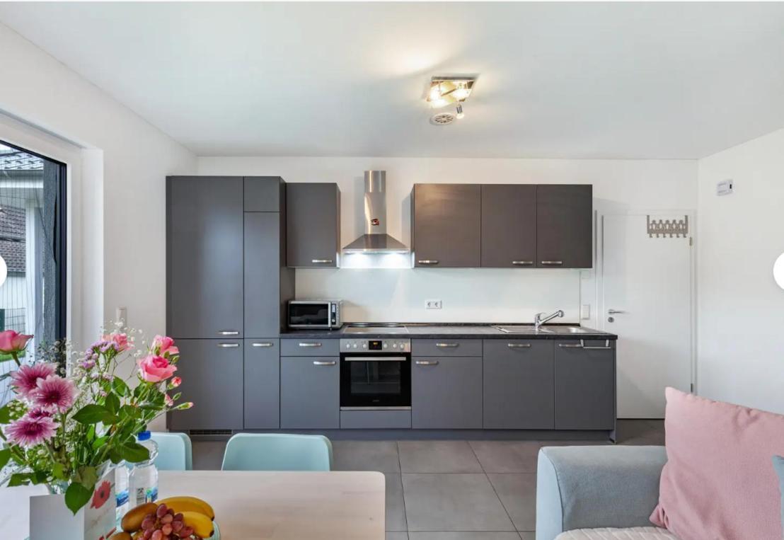 Ruhige Wohnung Mit Terrasse Oberbrechen Eksteriør billede